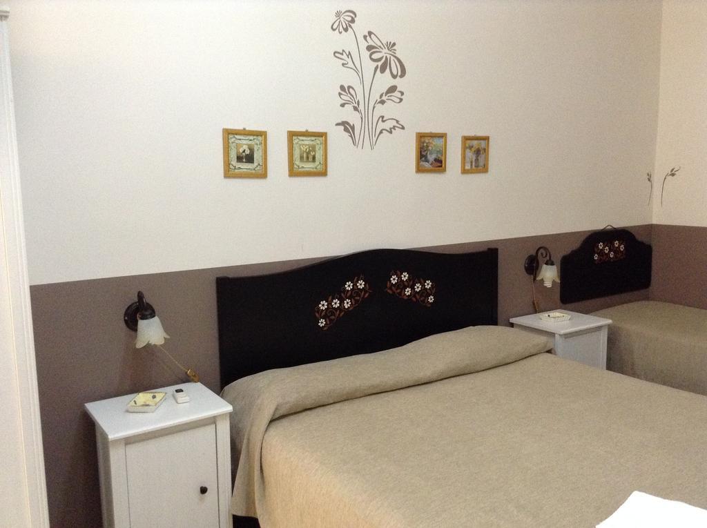 Bed and Breakfast Il Mandorlo Agrigento Esterno foto