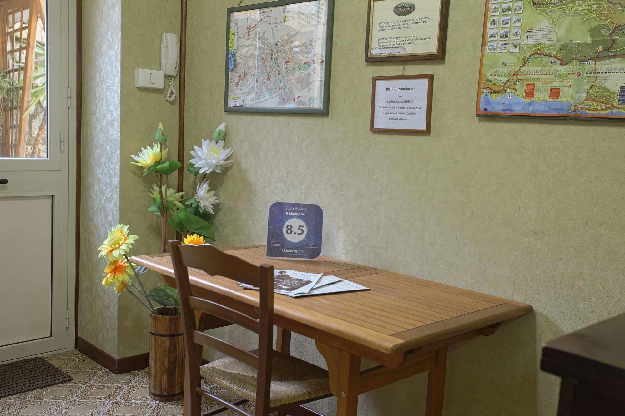 Bed and Breakfast Il Mandorlo Agrigento Esterno foto